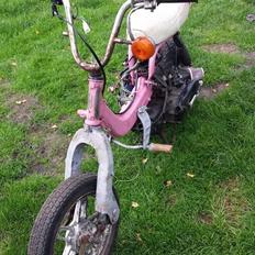 Suzuki Fz - 50. skilt af og pakket væk.