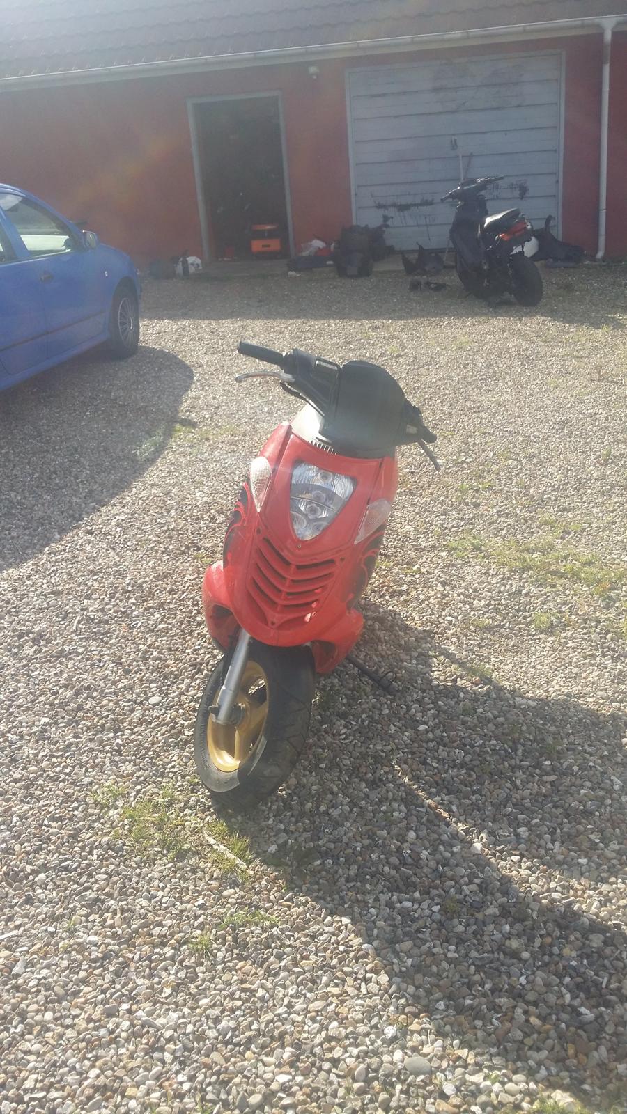 Aprilia Sonic Gp (Red Lion) billede 11