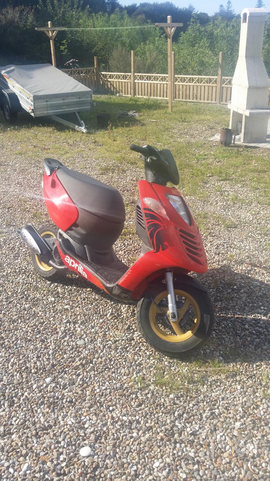 Aprilia Sonic Gp (Red Lion) billede 12