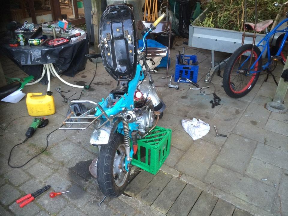 Skyteam Dax Med Crosser-Motor - så kom der også lige et billede af røven :-P billede 10