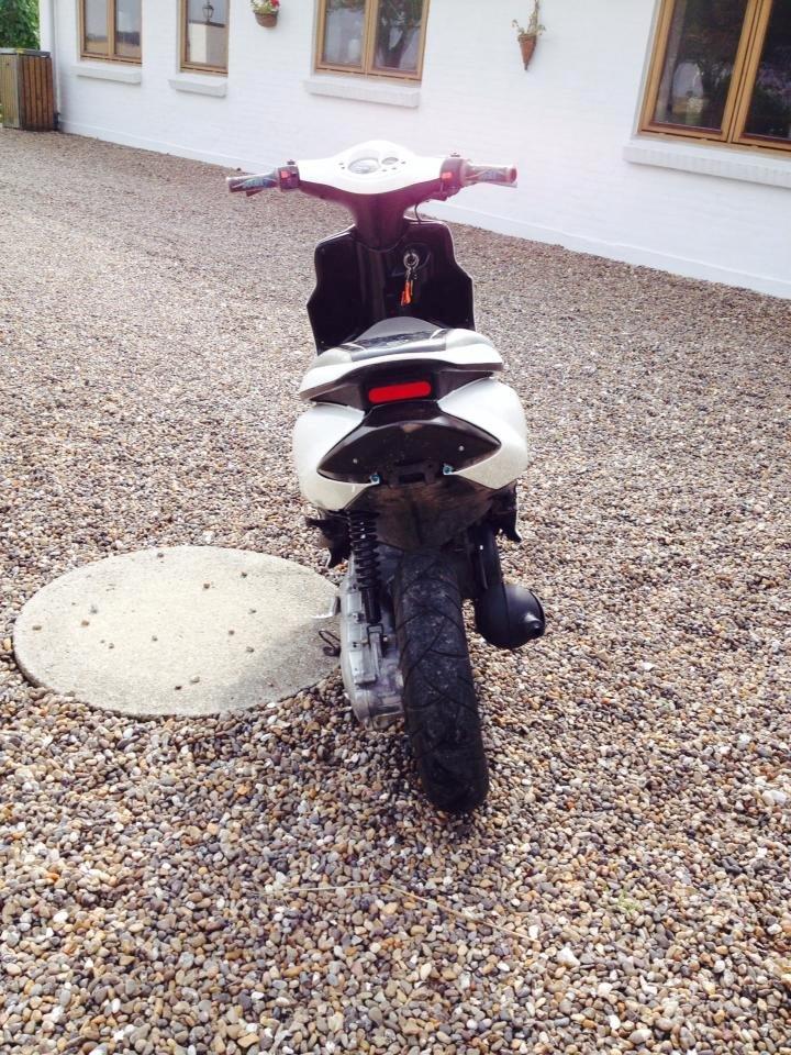 Yamaha Jog r SOLGT billede 6