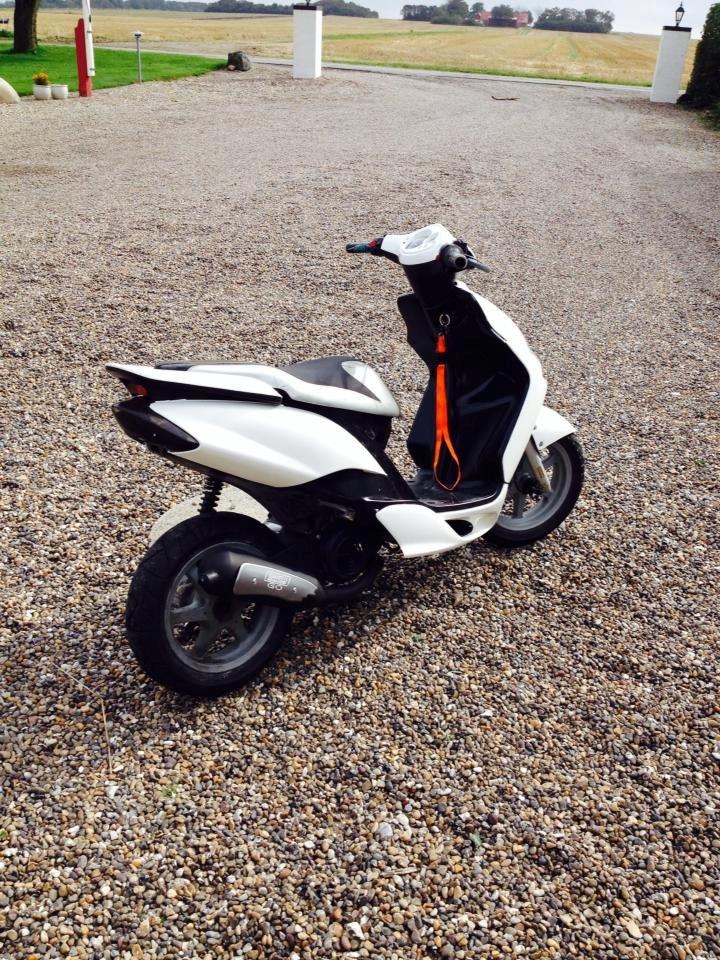 Yamaha Jog r SOLGT billede 7