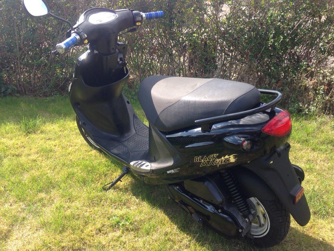 PGO Black magic billede 4