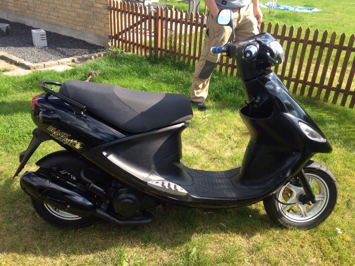 PGO Black magic billede 7