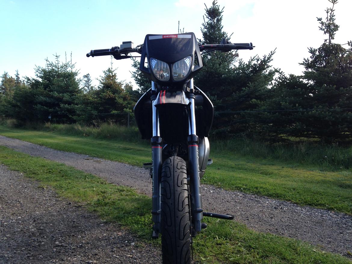 Derbi senda billede 1