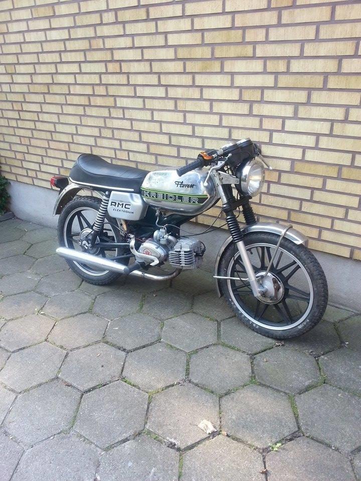 Kreidler Rmc Florett 3 Gear - Det ligner den har en kæmpe bule på siden, men det har den altså ikke. ;) billede 1