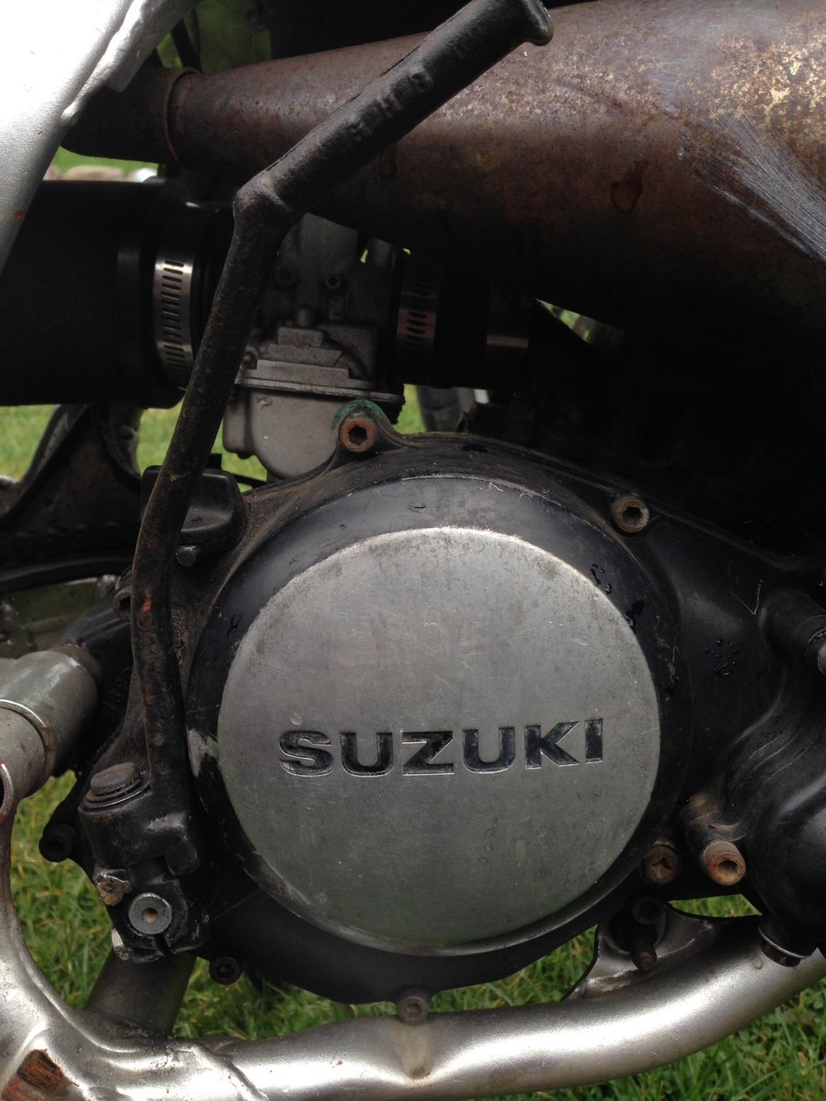 Suzuki RMX billede 4