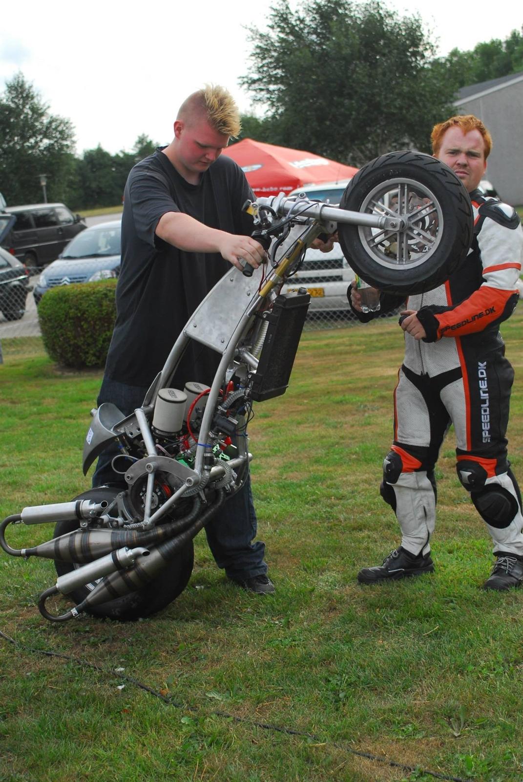 Yamaha 2 cylinder sprinter mxs gp90 billede 2