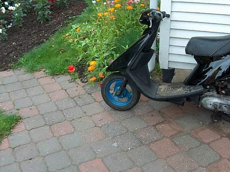 Yamaha jog as Solgt billede 1