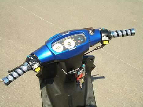 PGO hot 50 SOLGT billede 2