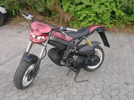 Suzuki Street Magic ( Solgt ) - Sådan ser den ud Nu :) fed ikke..? Komentar..!!! billede 1