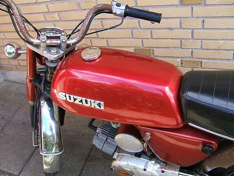 Suzuki K50 4 Gear (Nye Billeder) - Den blev malet om for 11 år siden ca... En skam :´( billede 8