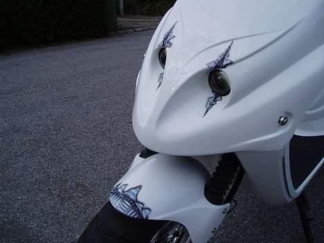 PGO Hot-tornado *Hvidunderet* billede 3