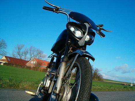 Vespa bravo - *projektet*  BLACK DEVIL billede 1