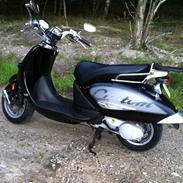 Aprilia Habana custom