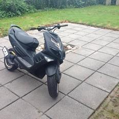 Peugeot speedfight 2