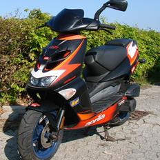 Aprilia SR DiTech