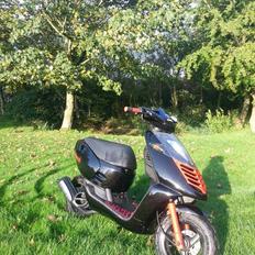 Aprilia Sonic AC