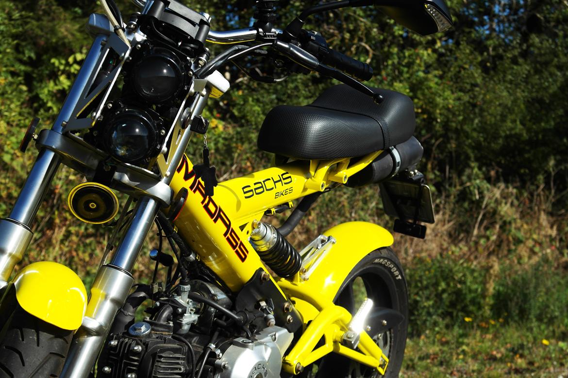 Sachs MadAss "Yellowbird" "DK's bedst bedømte" billede 1