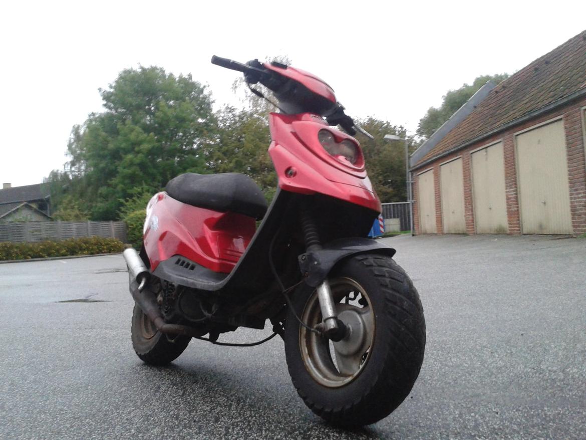 PGO Hot 50 (Chille) billede 1