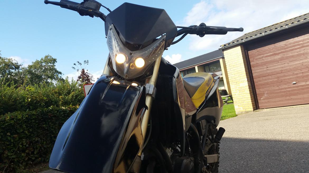 Suzuki Rmx billede 1