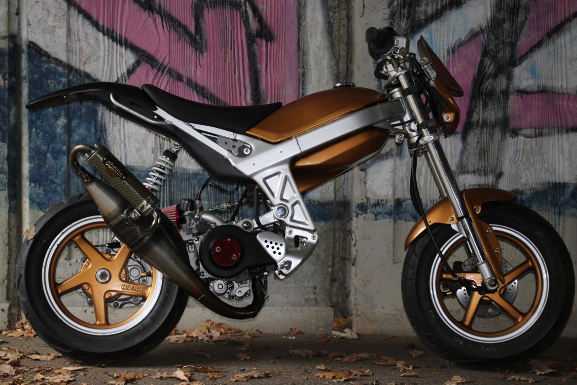 Suzuki Street Magic - Som den stod da den blev køre klar billede 1