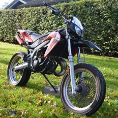 Aprilia SX50 Hebo Twinpipe