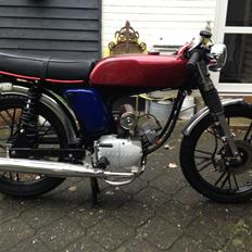 Yamaha Fs1 Café Racer