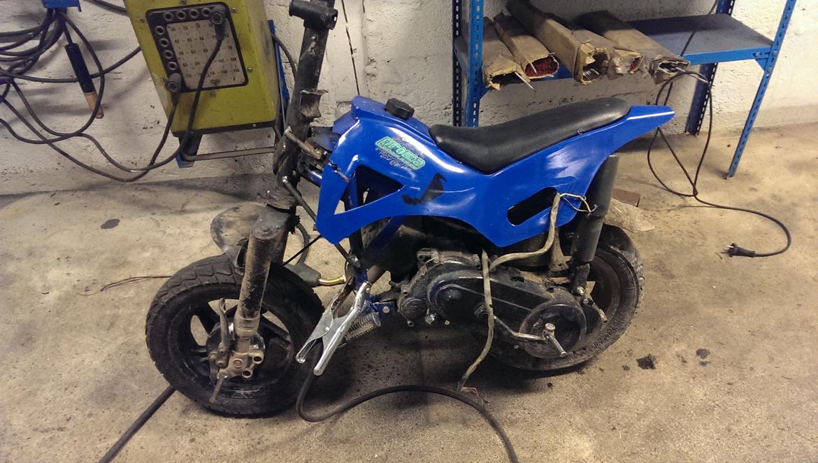 Piaggio pocket bike crosser med zip/hiper motor billede 2