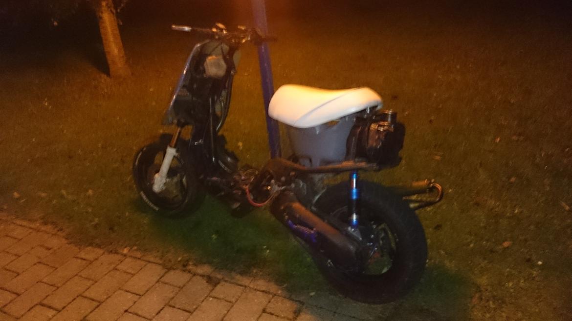 Yamaha jog/sr50 billede 3