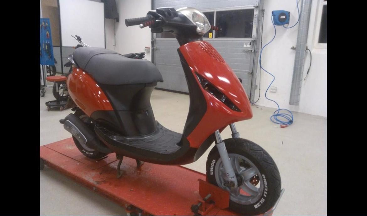 Piaggio NEW ZIP 2 - TAKT billede 1