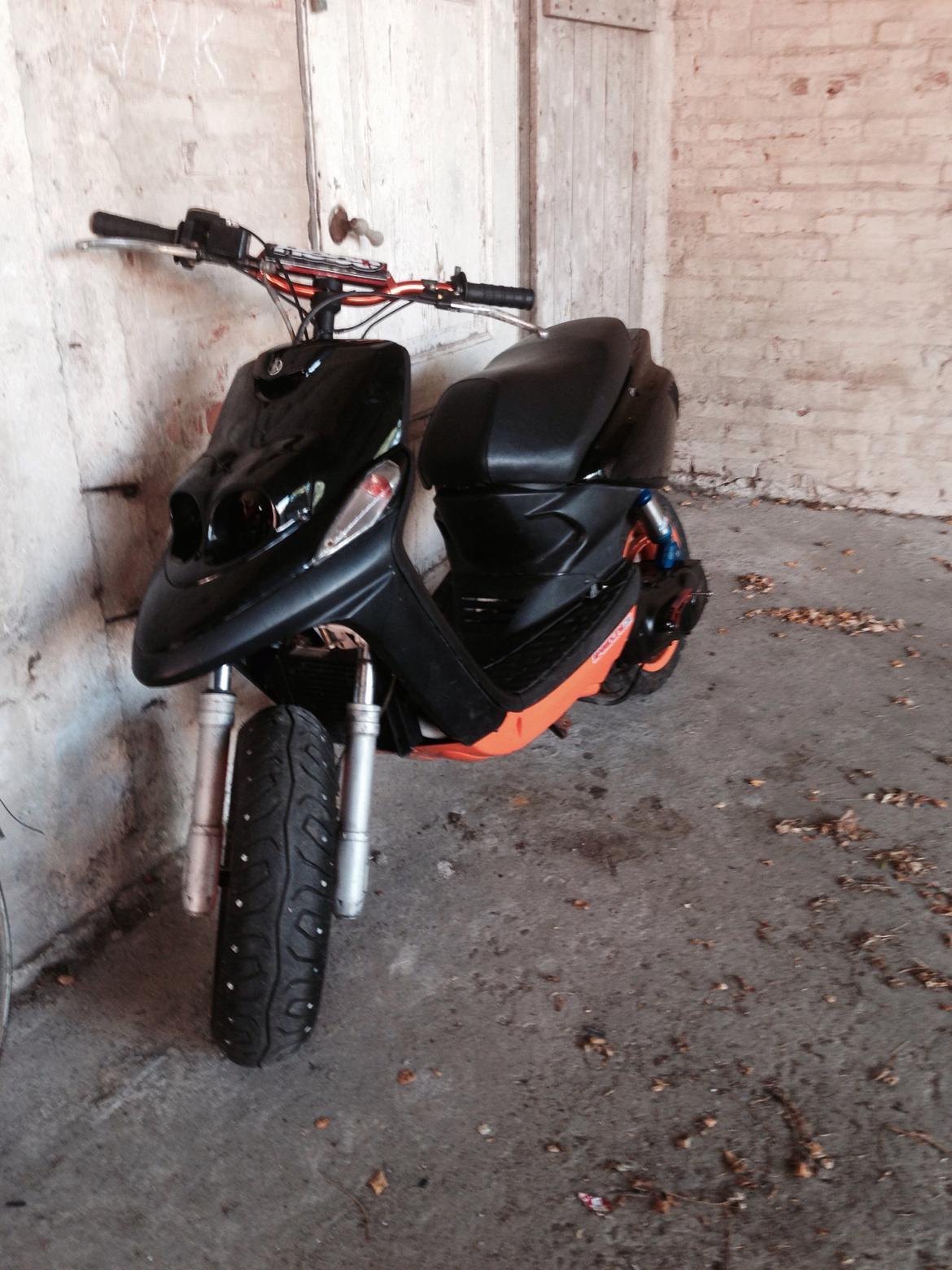 Yamaha Bws LC billede 1