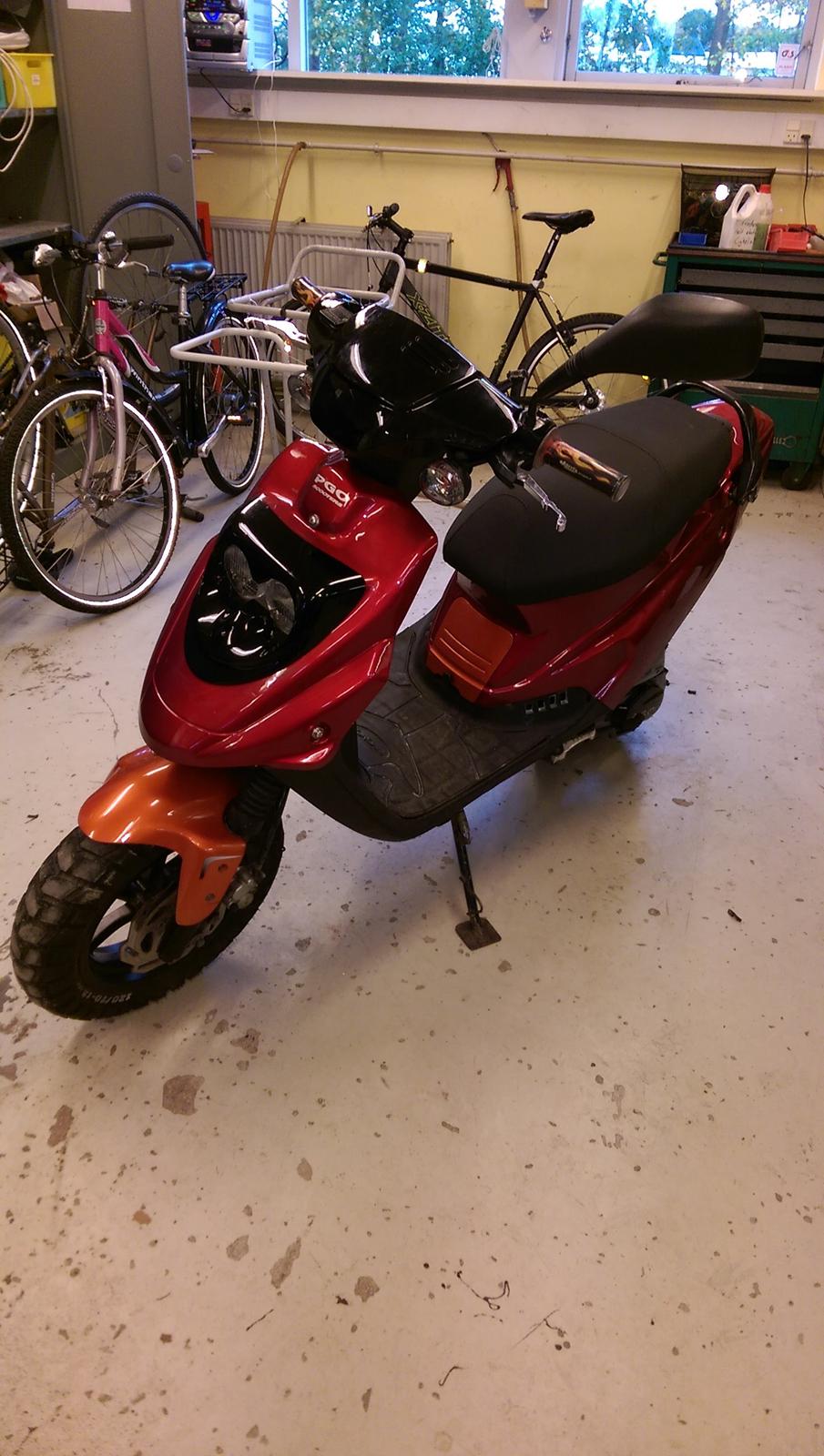 PGO hot 50  billede 1