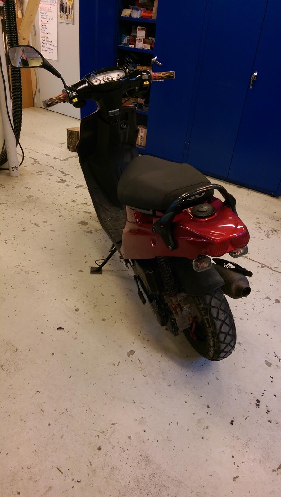 PGO hot 50  billede 2