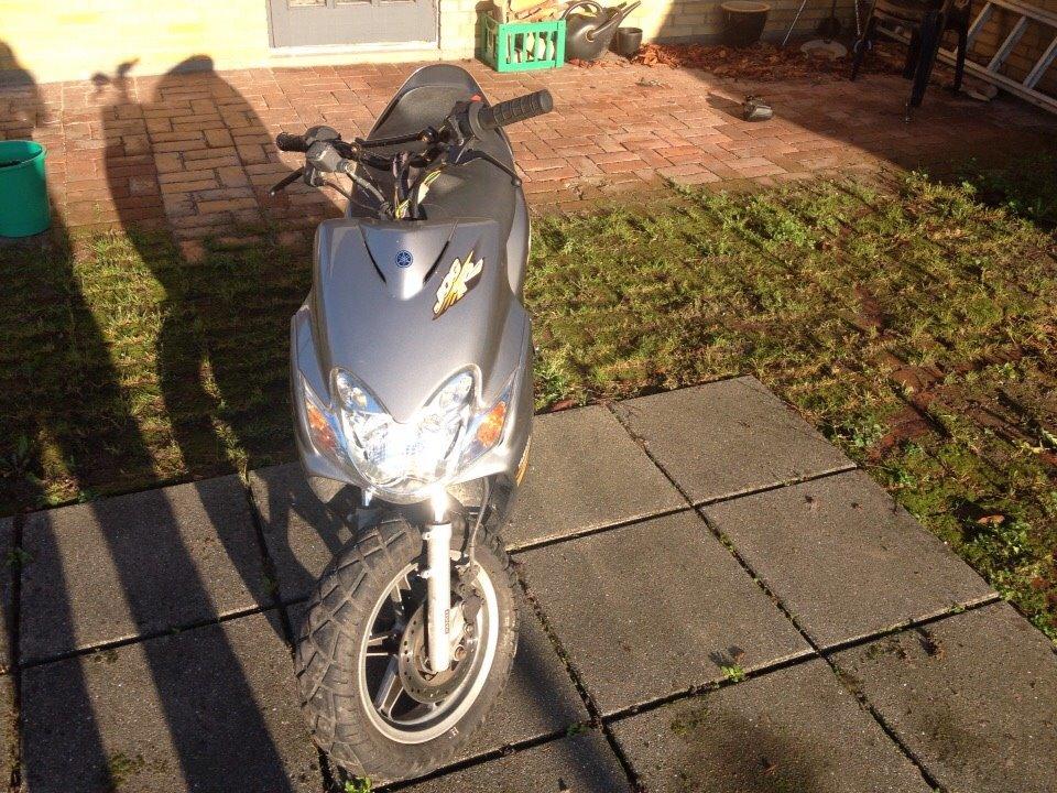 Yamaha JOG R fra 05 billede 3