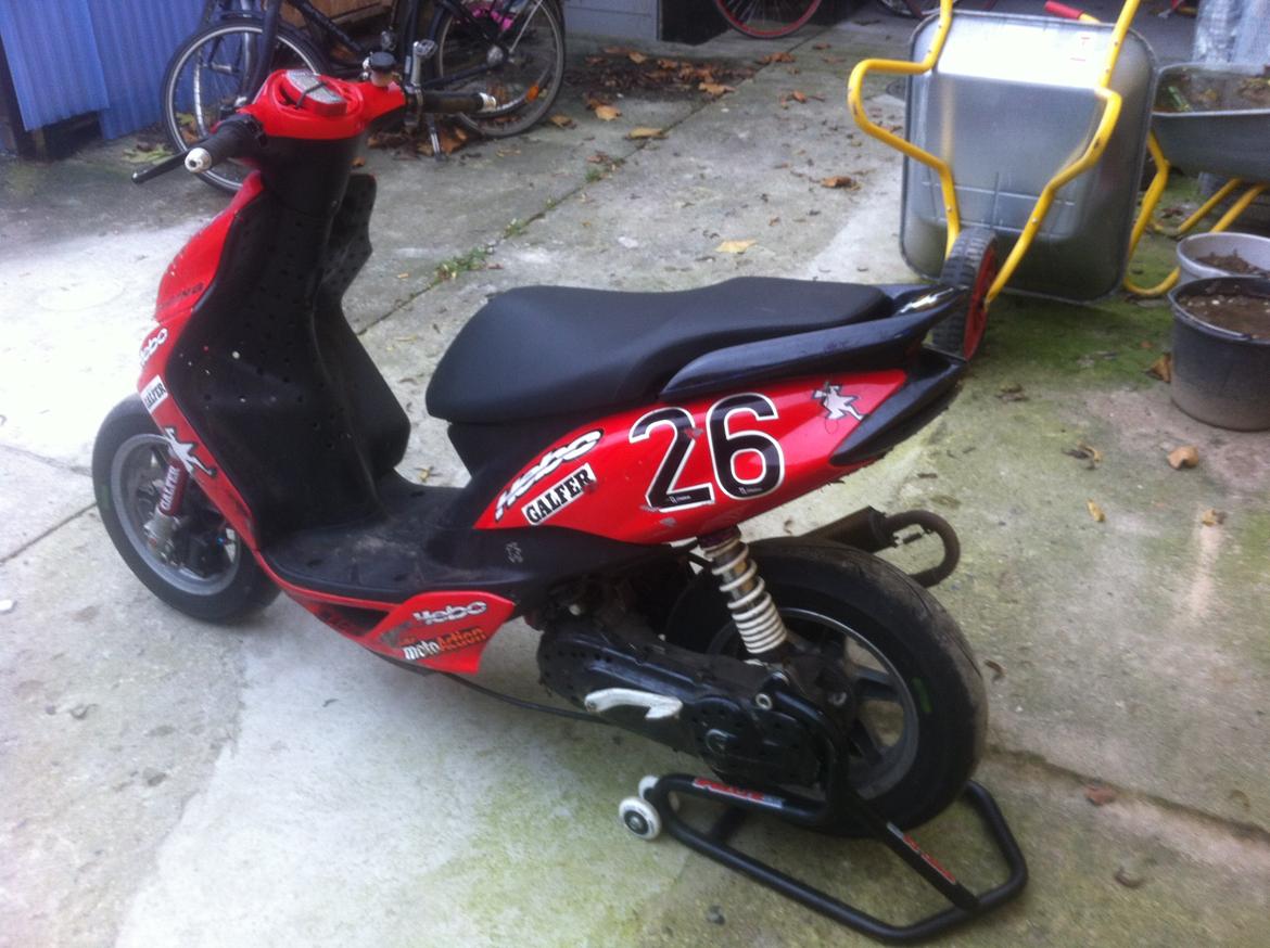 Yamaha Jog RR billede 4