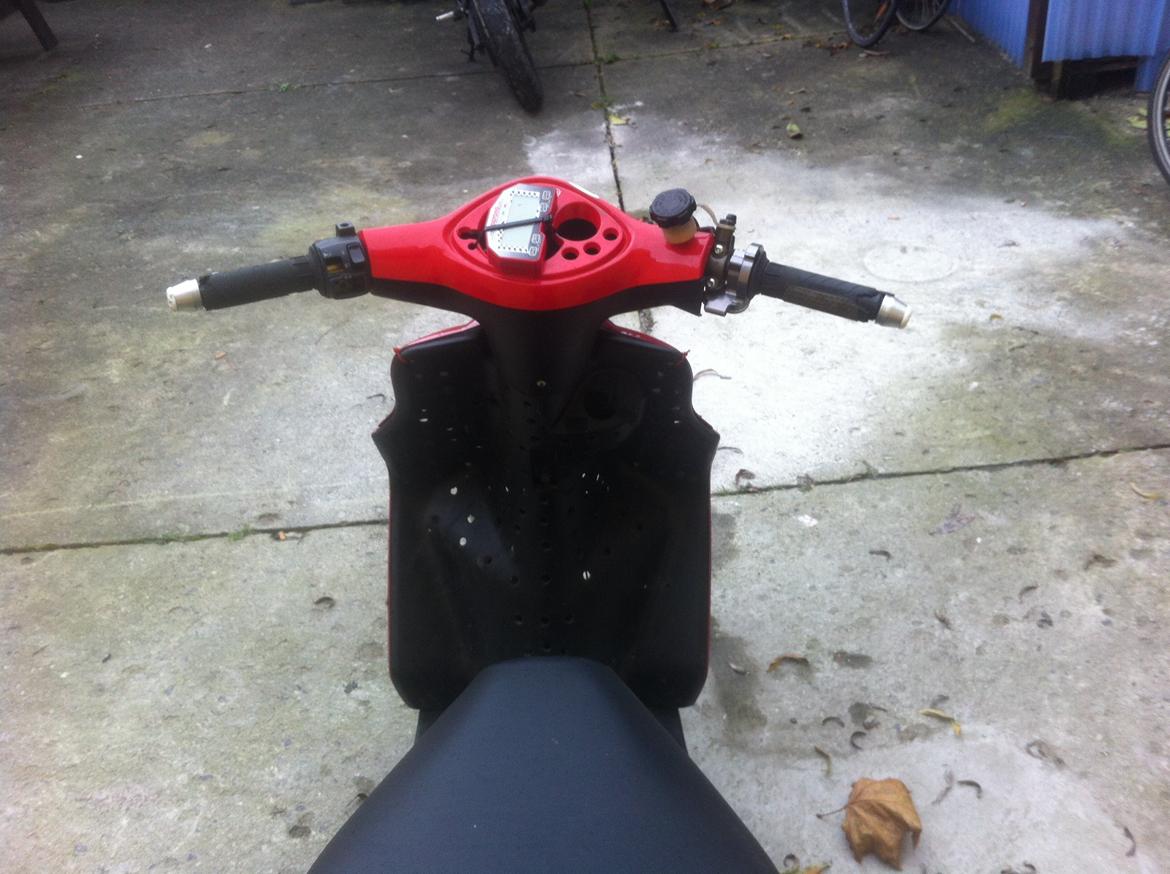 Yamaha Jog RR billede 6