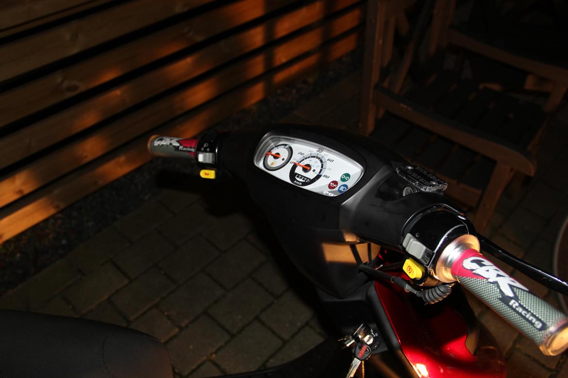 PGO Hot 50 billede 8