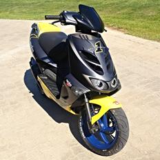 Aprilia SR50 Ditech LC DD 30er (Roxy) SOLGT.