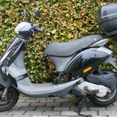 Piaggio New Zip 4-takt "Quattrotempi"