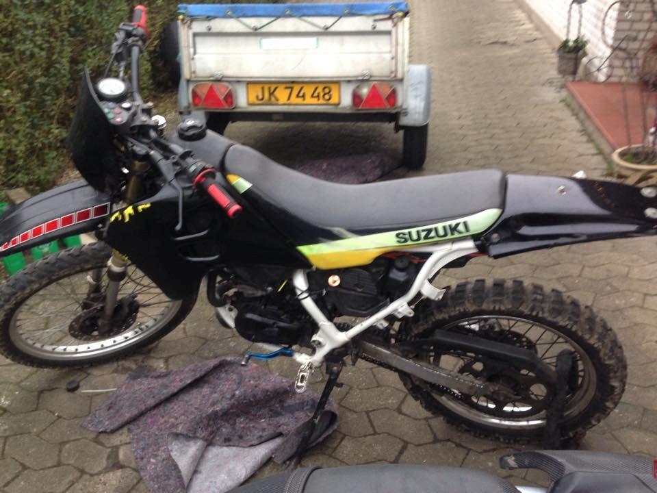 Suzuki rmx 50