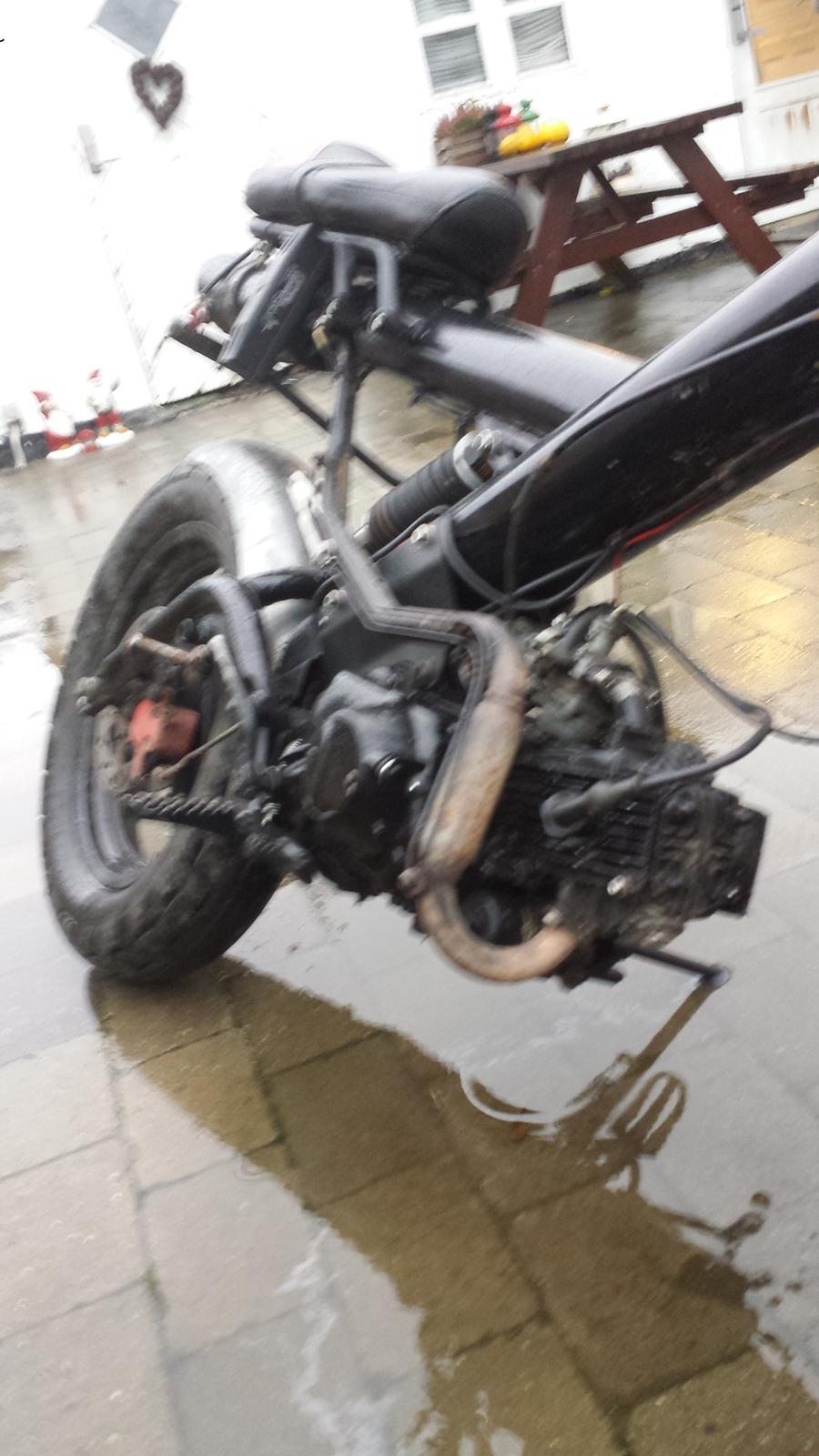 Sachs Madass billede 8