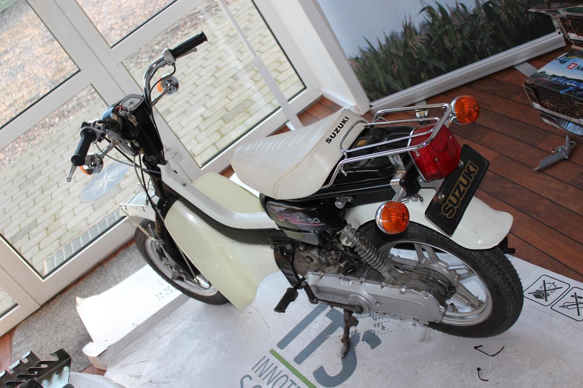 Suzuki FZ50 Unik billede 4