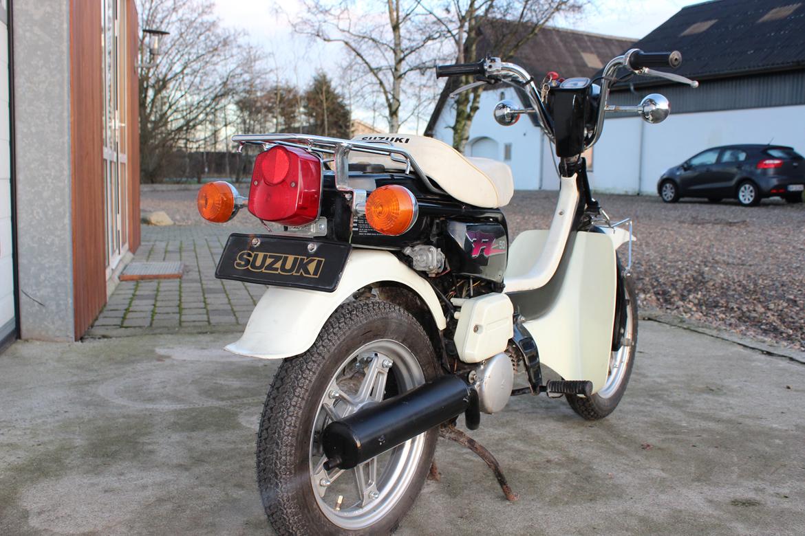 Suzuki FZ50 Unik billede 5