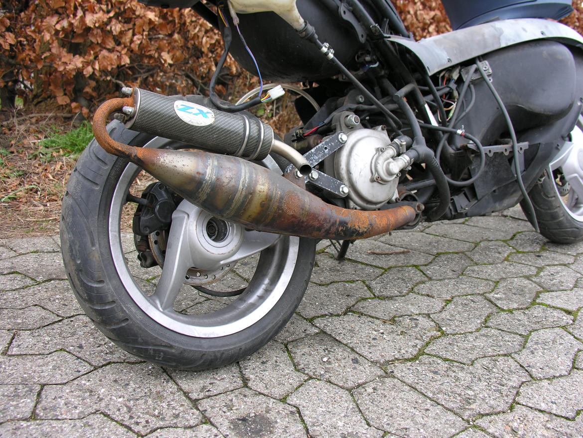 Aprilia Area51 billede 7