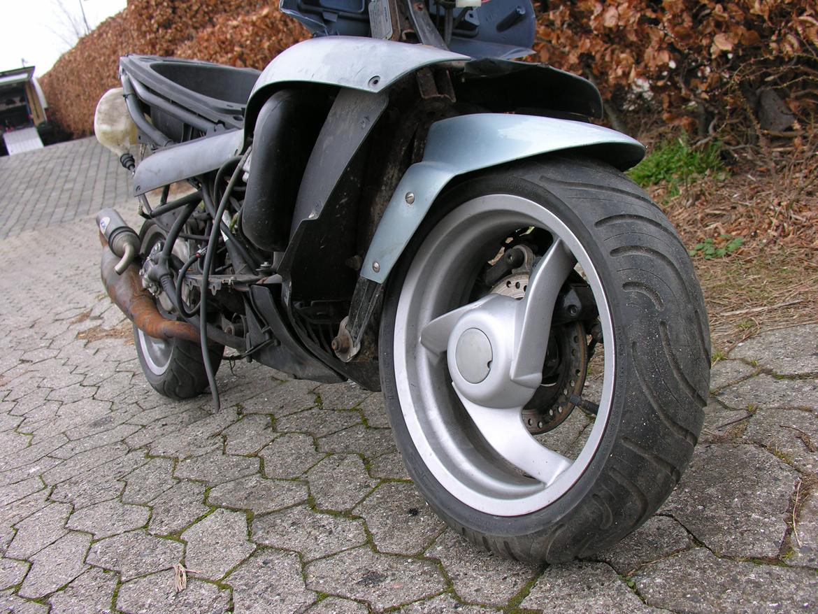 Aprilia Area51 billede 12