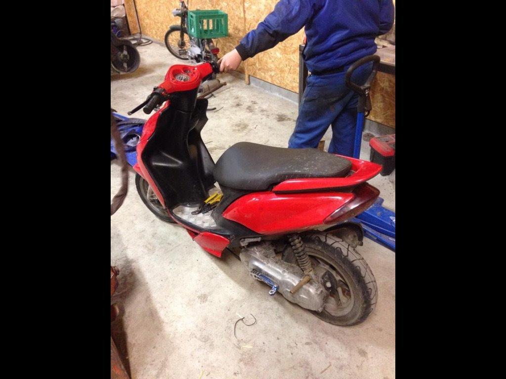 Yamaha Jog r billede 6