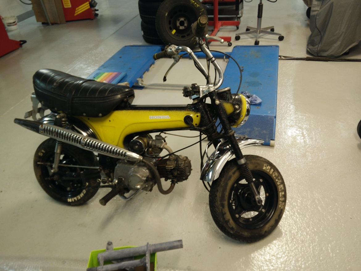 Honda Dax ST50 billede 1