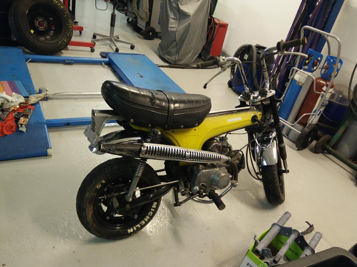 Honda Dax ST50 billede 2