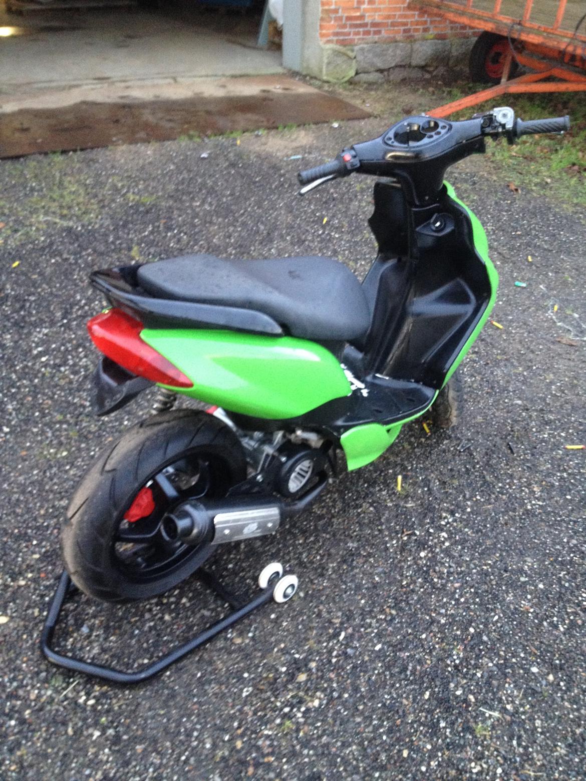 Yamaha jogrox dd standart billede 4